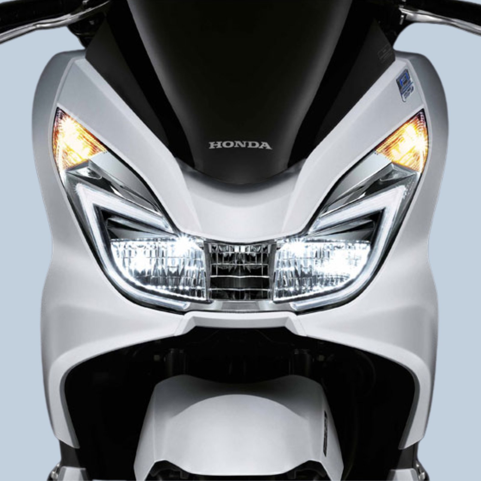 Honda PCX150 2014 ดีไซน์ Dual LED Headlight with LED Position Light