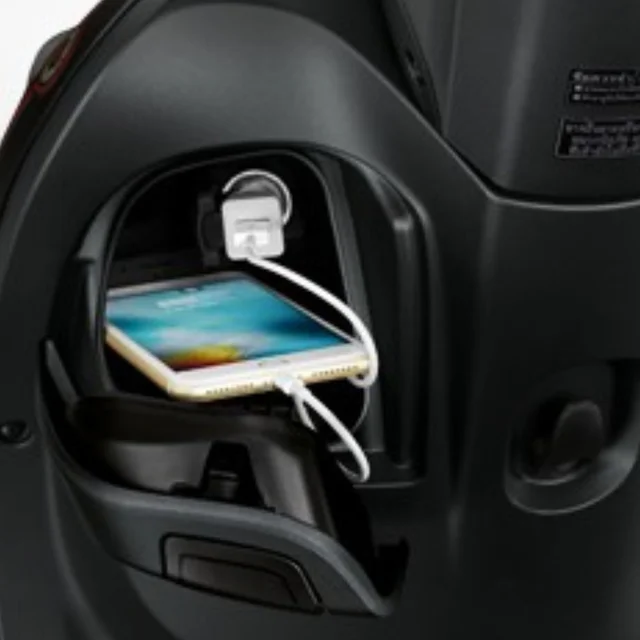 AC  Socket ของ Honda Scoopy i รุ่น Club 12 ปี 2019