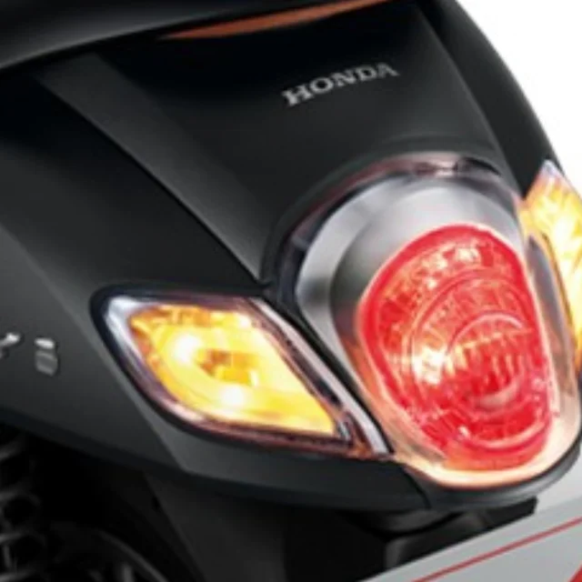 Built-In Tail Light ของ Honda Scoopy i รุ่น Club 12 ปี 2019