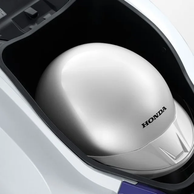 Helmet in / U-Box ของ Honda Scoopy รุ่น Club 12 ปี 2020