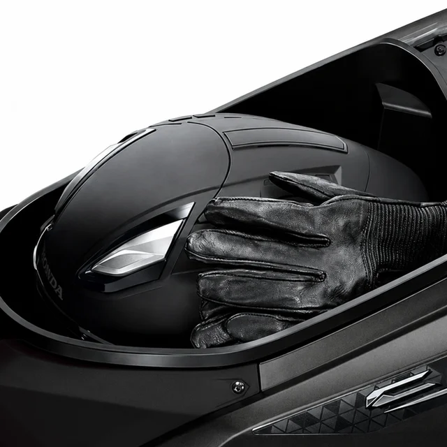Honda-Click-150i-2020-รุ่นล้อแม็ก-U-Box