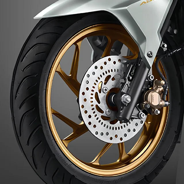 Honda-Click-160-2024-รุ่น-Special-Edition-สีดำ-น้ำตาล-Wide-Tires