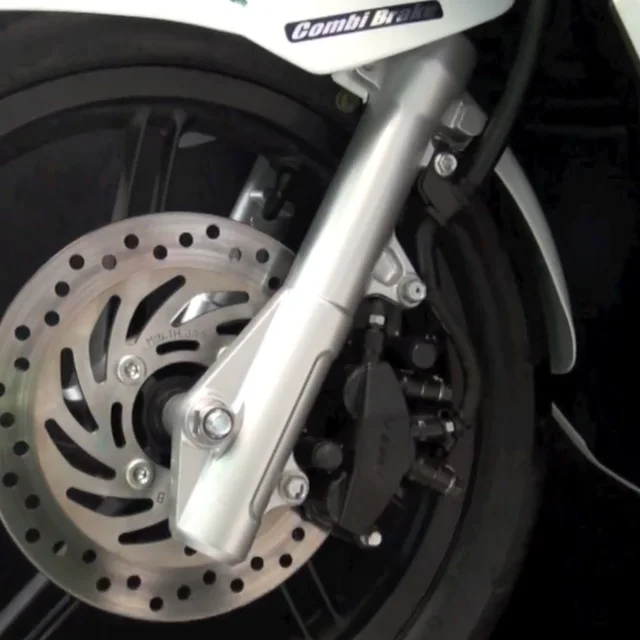 Honda PCX 125 ปี 2011 รุ่น Premium Sport Combine Brake System