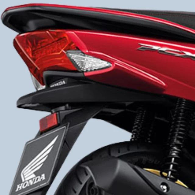 Honda PCX150 2015 ดีไซน์ Built-in LED Tail Light