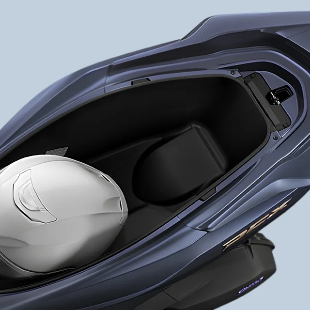 U-Box with Seat Stopper ใน PCX 160 2025 รุ่น RoadSync