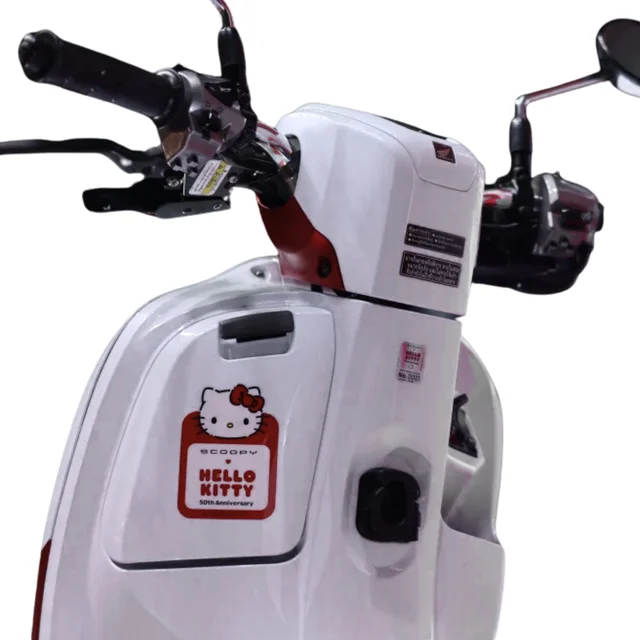 Idling Stop ของ Honda Scoopy รุ่น Limited Edition Hello Kitty ปี 2024