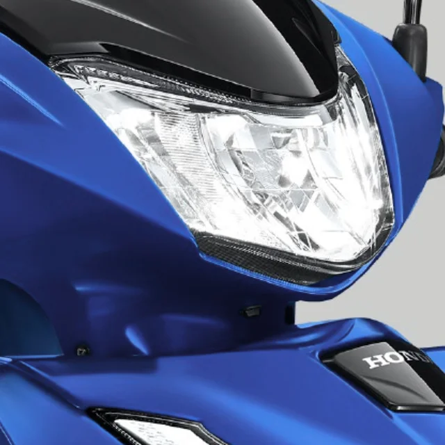 Wave 125i รุ่นสตาร์ทมือ ล้อซี่ลวด ปี 2024 ไฟหน้า