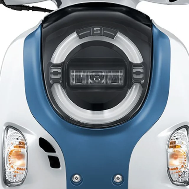 LED Crystal Block Headlight ของ Honda Scoopy รุ่น Club 12 ปี 2026