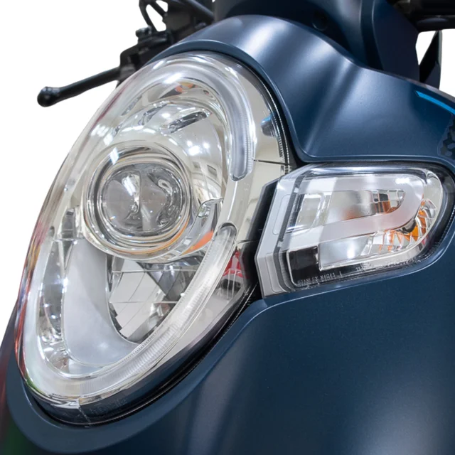 Modern Ring LED Headlight ของ Honda Scoopy รุ่น Club 12 ปี 2020