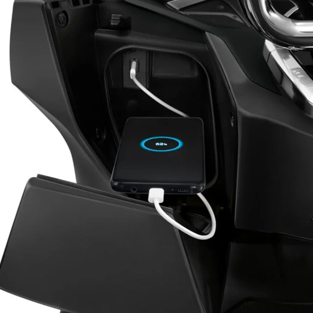 PCX160 Endless Sport Edition 2022 TYPE C USB SOCKET