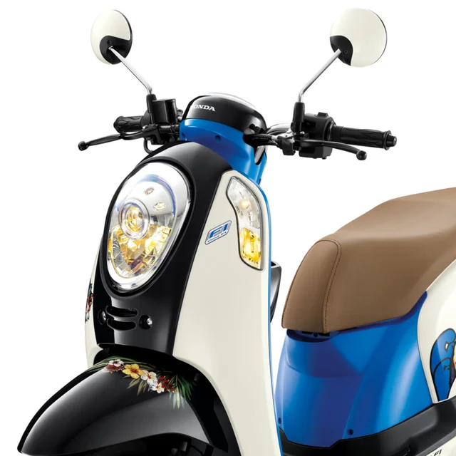 Projector Headlight & Blue Ring ของ Honda Scoopy i รุ่น Active Boy ปี 2013