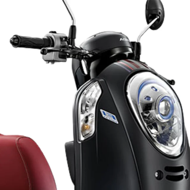 Upper Arm Winker Light ของ Honda Scoopy i รุ่น Club12 ปี 2014