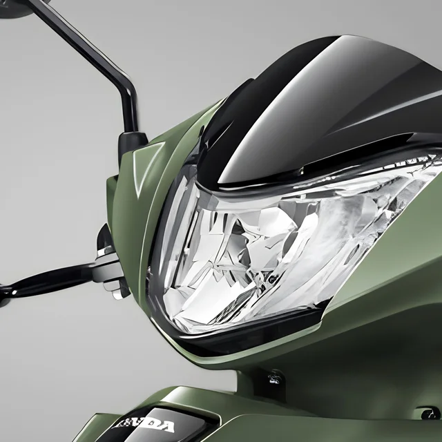 Wave 125i รุ่นสตาร์ทมือ ล้อแม็ก ปี 2025 ไฟหน้า