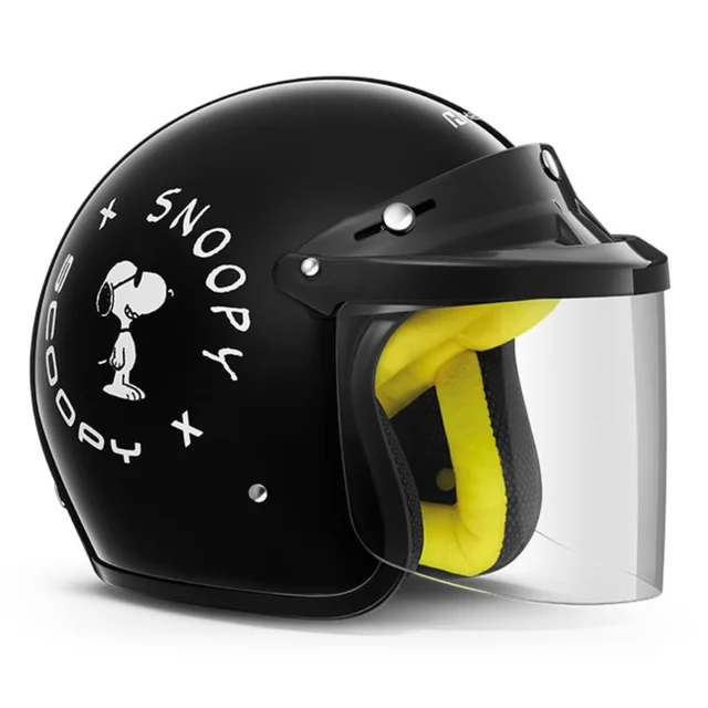 หมวกกันน็อค ของ Honda Scoopy รุ่น Snoopy Limited Edition ปี 2021